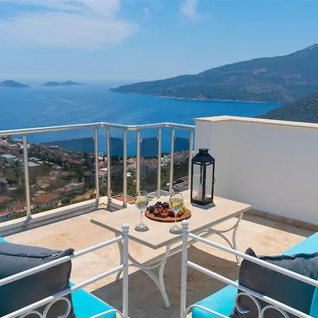 Villa Kayra *